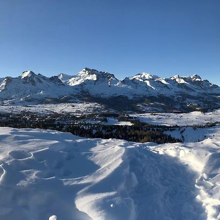 Superbe Appartement La Joue Du Loup Centre, 6 Personnes, Avec Parking Prive Saint-Étienne-en-Dévoluy Kültér fotó