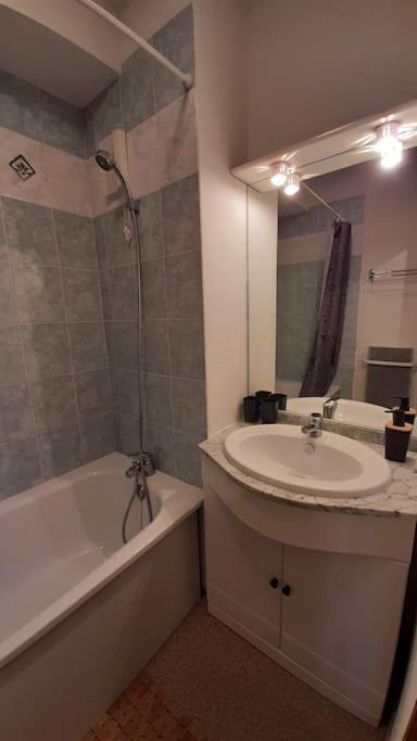 Superbe Appartement La Joue Du Loup Centre, 6 Personnes, Avec Parking Prive Saint-Étienne-en-Dévoluy Kültér fotó