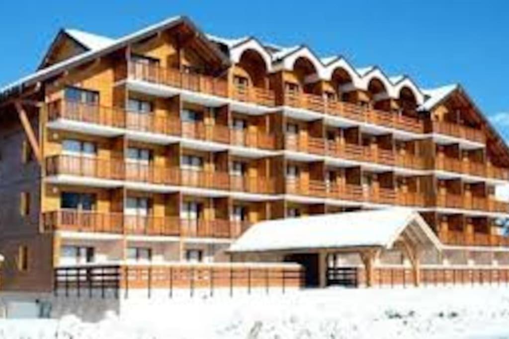 Superbe Appartement La Joue Du Loup Centre, 6 Personnes, Avec Parking Prive Saint-Étienne-en-Dévoluy Kültér fotó